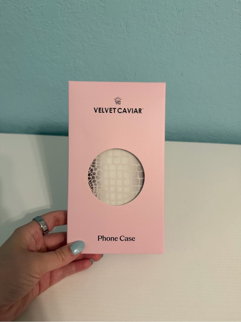 Velvet Caviar White Himalayan Croc iPhone 17 pro max Case